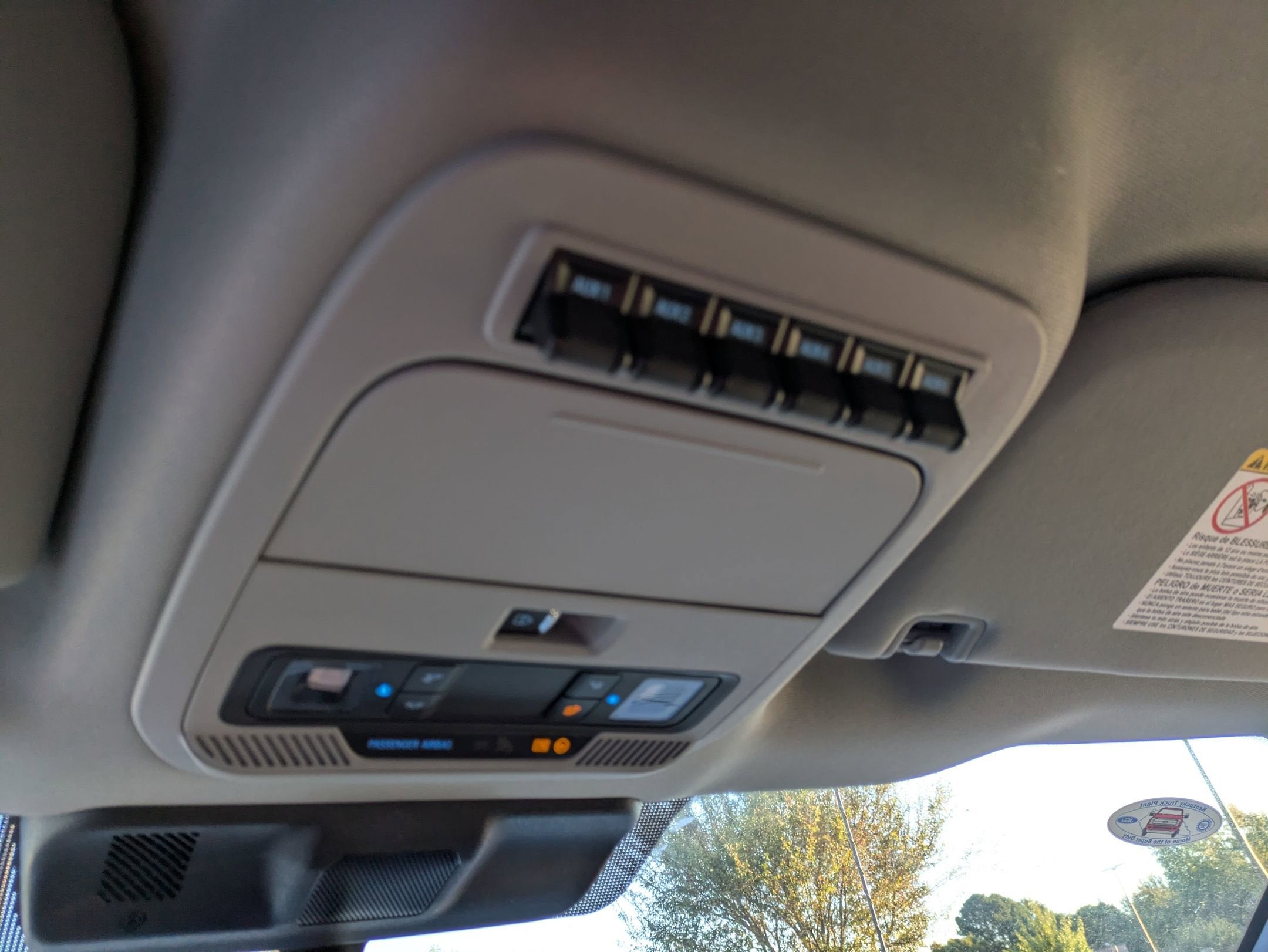 2025 Ford Super Duty F-550 DRW XL