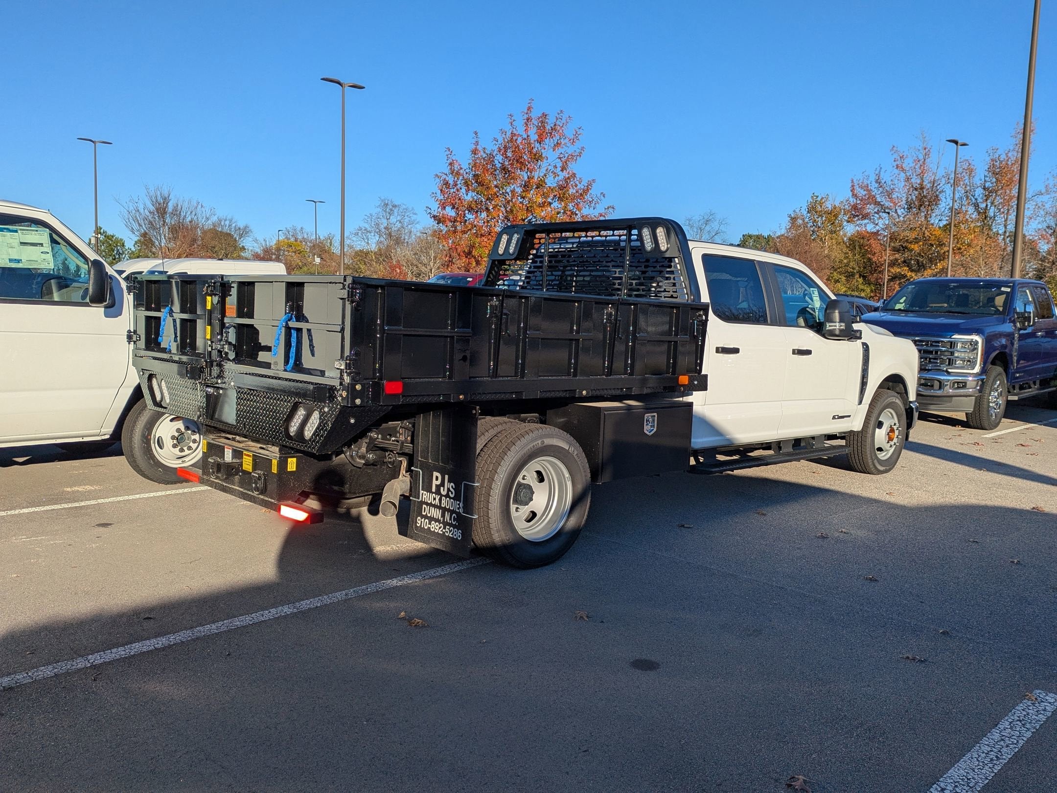 2025 Ford Super Duty F-350 DRW XL