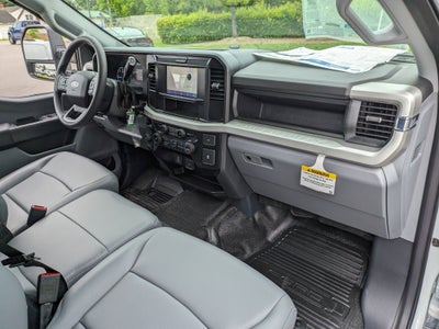 2025 Ford Super Duty F-350 DRW XL