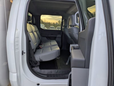 2026 Ford Super Duty F-350 DRW XL