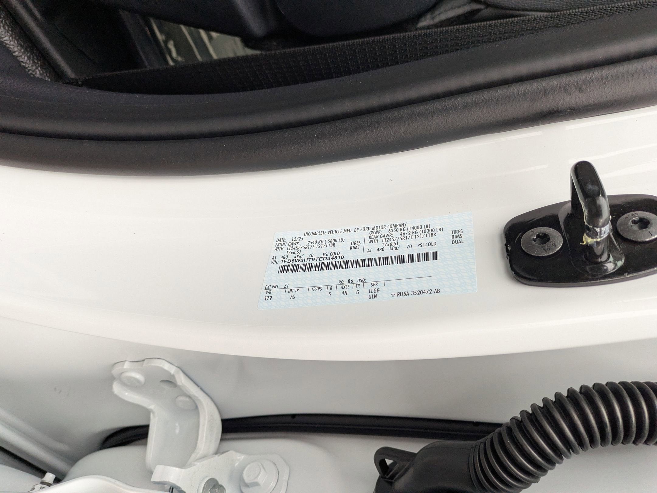 2026 Ford Super Duty F-350 DRW XL