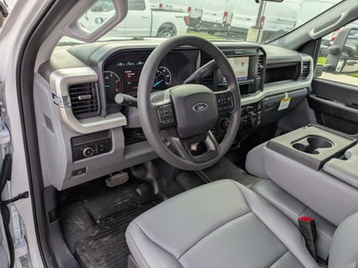 2025 Ford Super Duty F-450 DRW XL