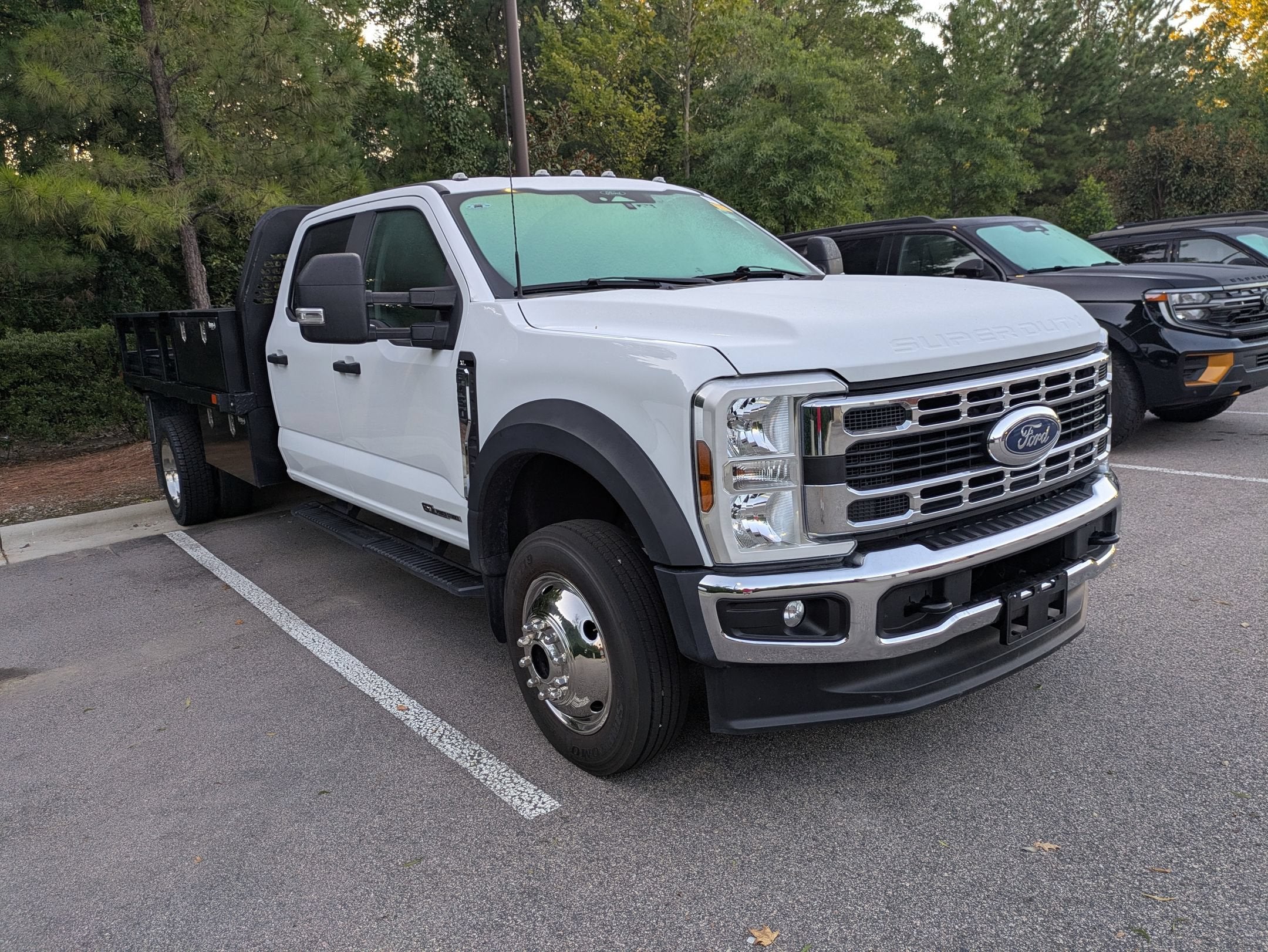 2024 Ford Super Duty F-450 DRW XL