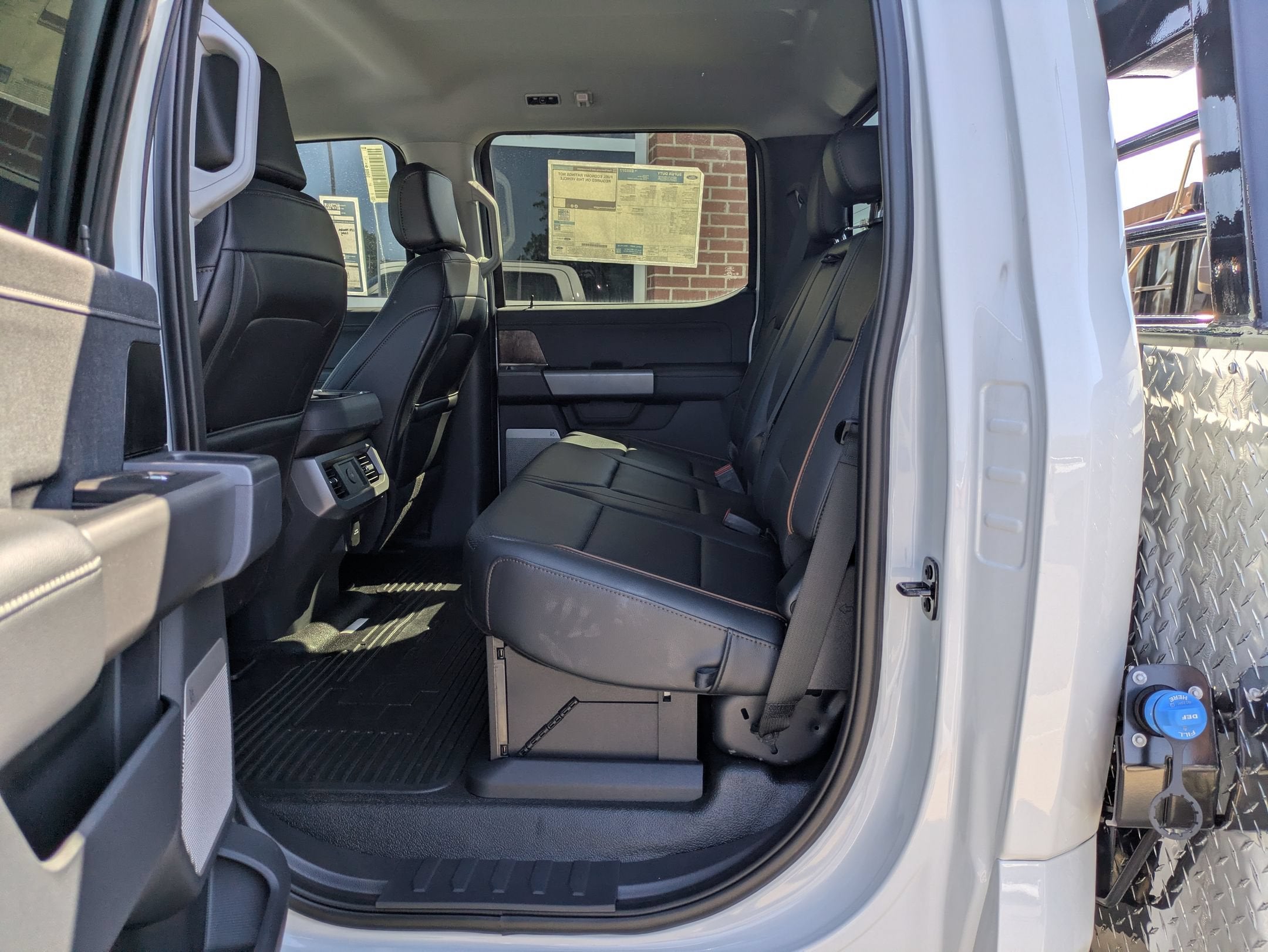 2026 Ford Super Duty F-450 DRW LARIAT