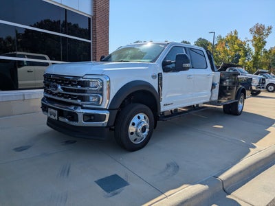 2026 Ford Super Duty F-450 DRW LARIAT