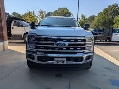 2026 Ford Super Duty F-450 DRW LARIAT