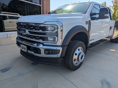 2026 Ford Super Duty F-450 DRW LARIAT