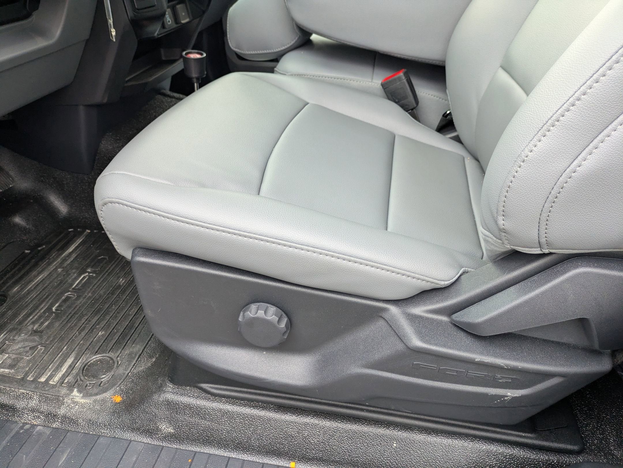 2026 Ford Super Duty F-550 DRW XL