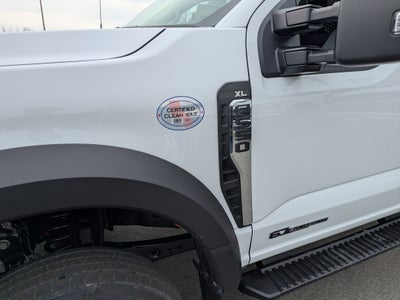 2026 Ford Super Duty F-550 DRW XL