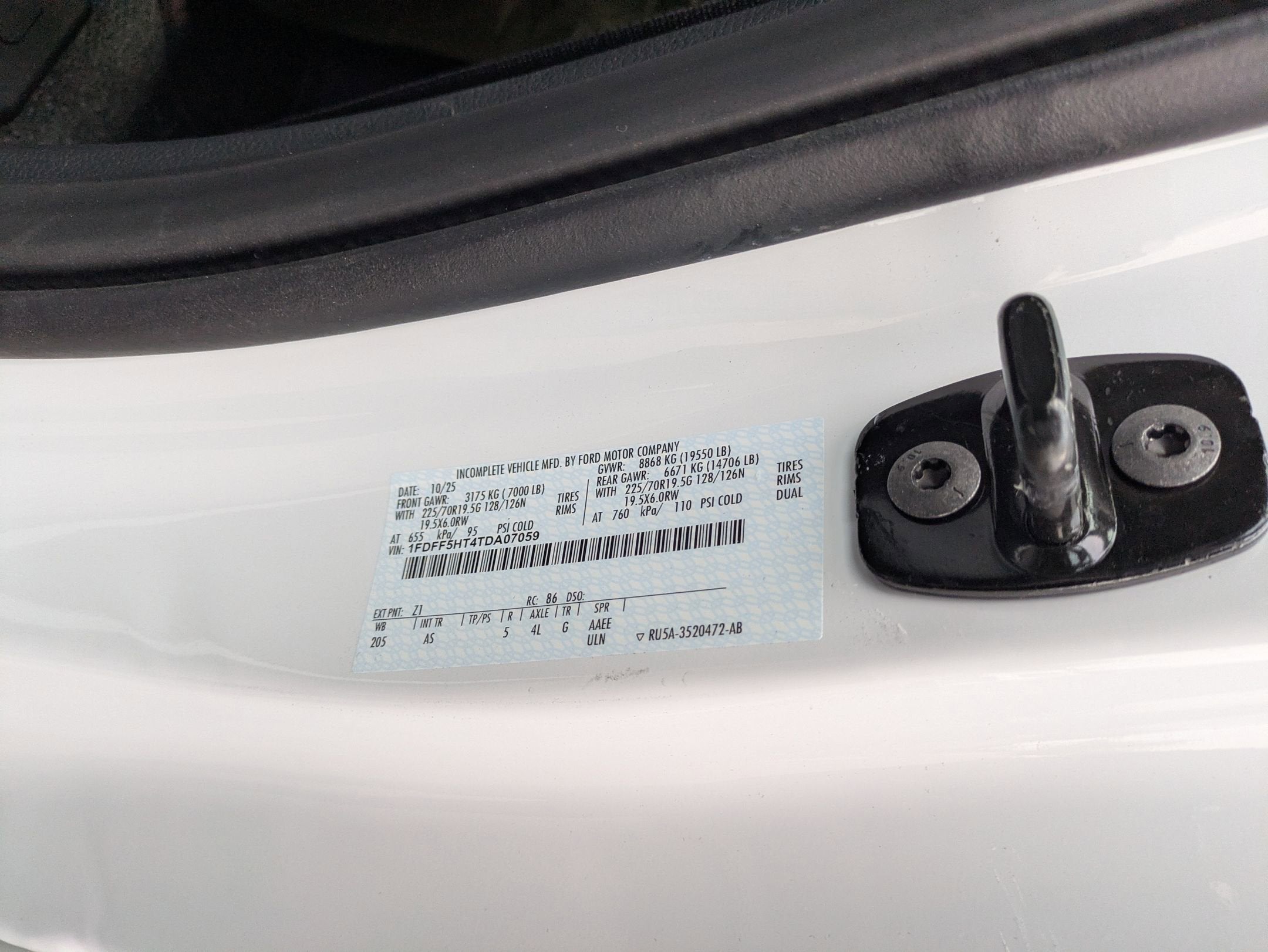 2026 Ford Super Duty F-550 DRW XL