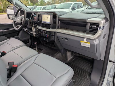 2026 Ford Super Duty F-550 DRW XL