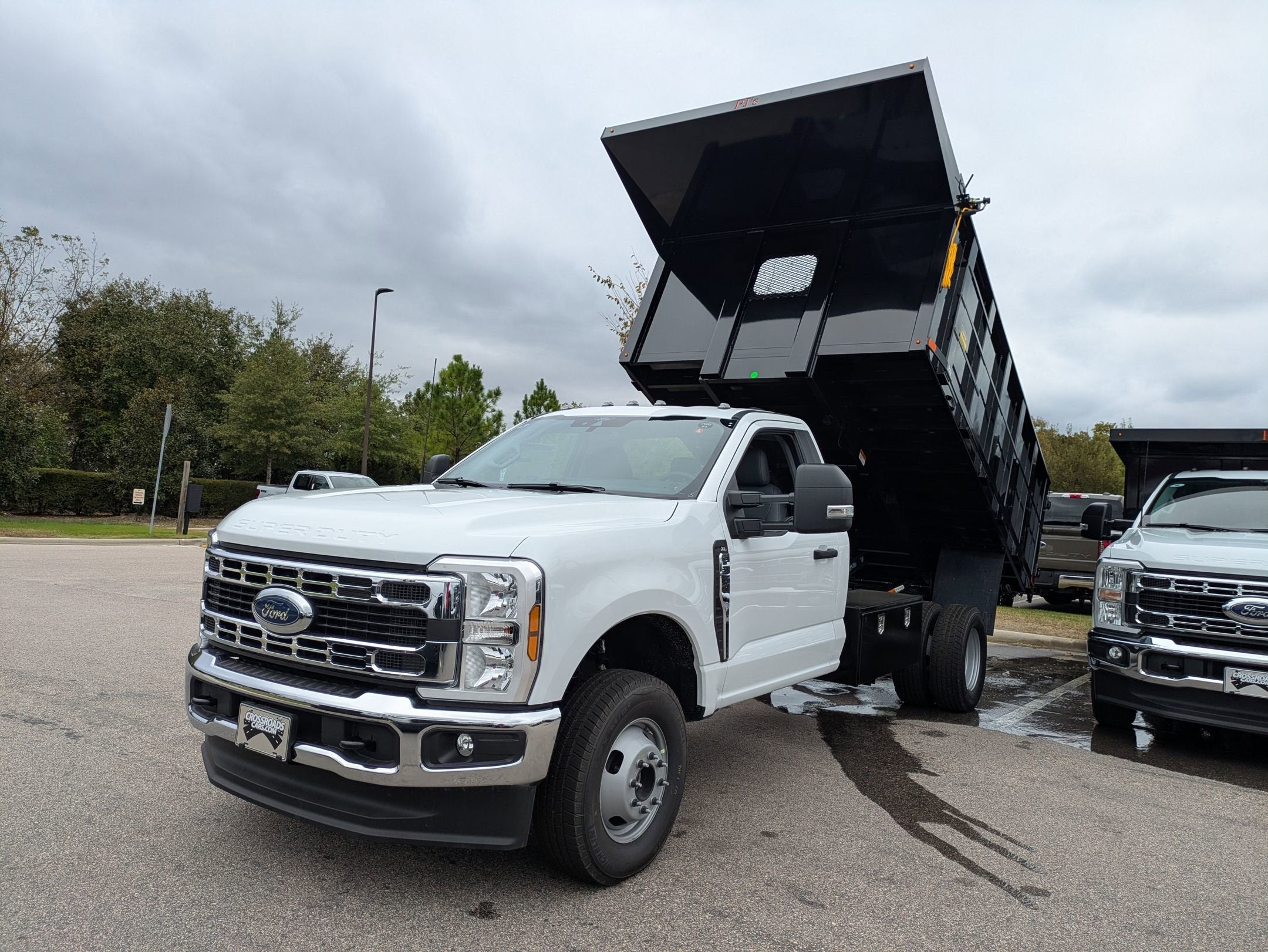 2026 Ford Super Duty F-350 DRW XL