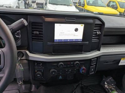 2026 Ford Super Duty F-350 DRW XL