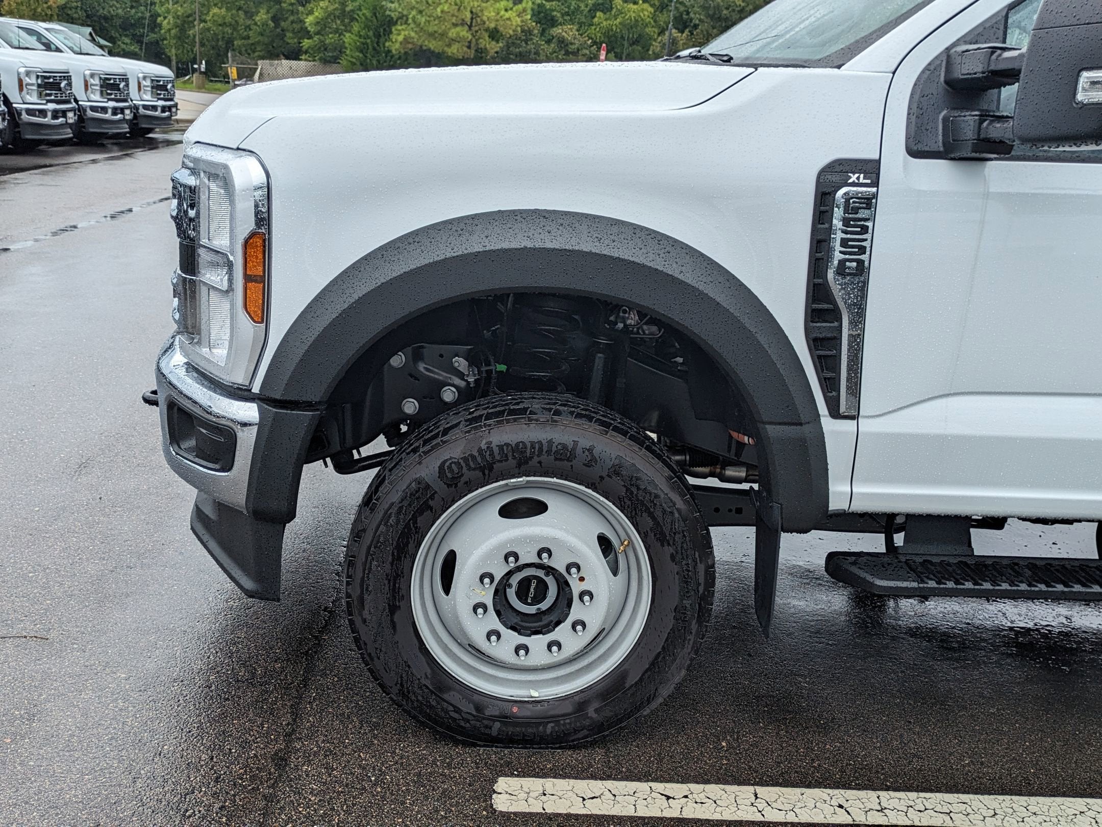 2025 Ford Super Duty F-550 DRW XL