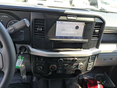 2026 Ford Super Duty F-550 DRW XL