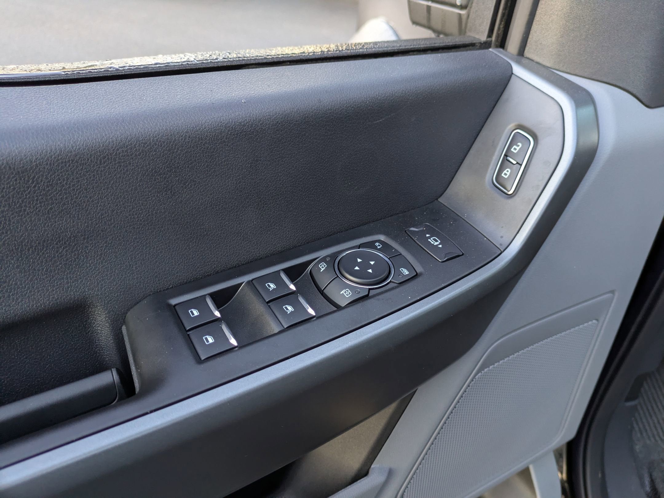 2025 Ford Super Duty F-550 DRW XL