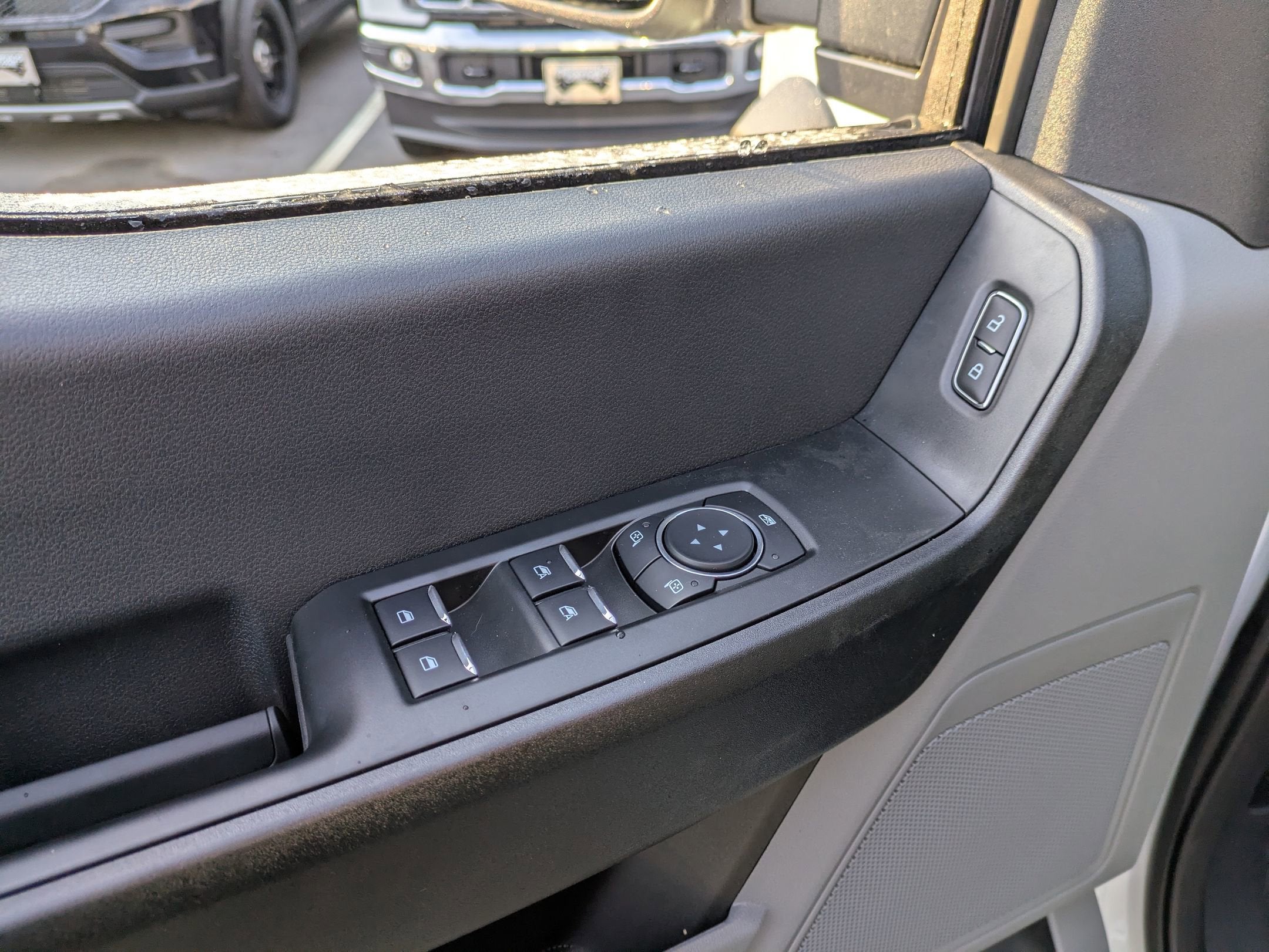 2026 Ford Super Duty F-550 DRW XL