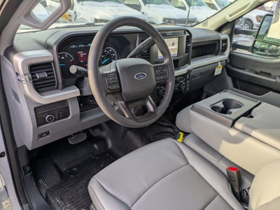 2026 Ford Super Duty F-450 DRW XL