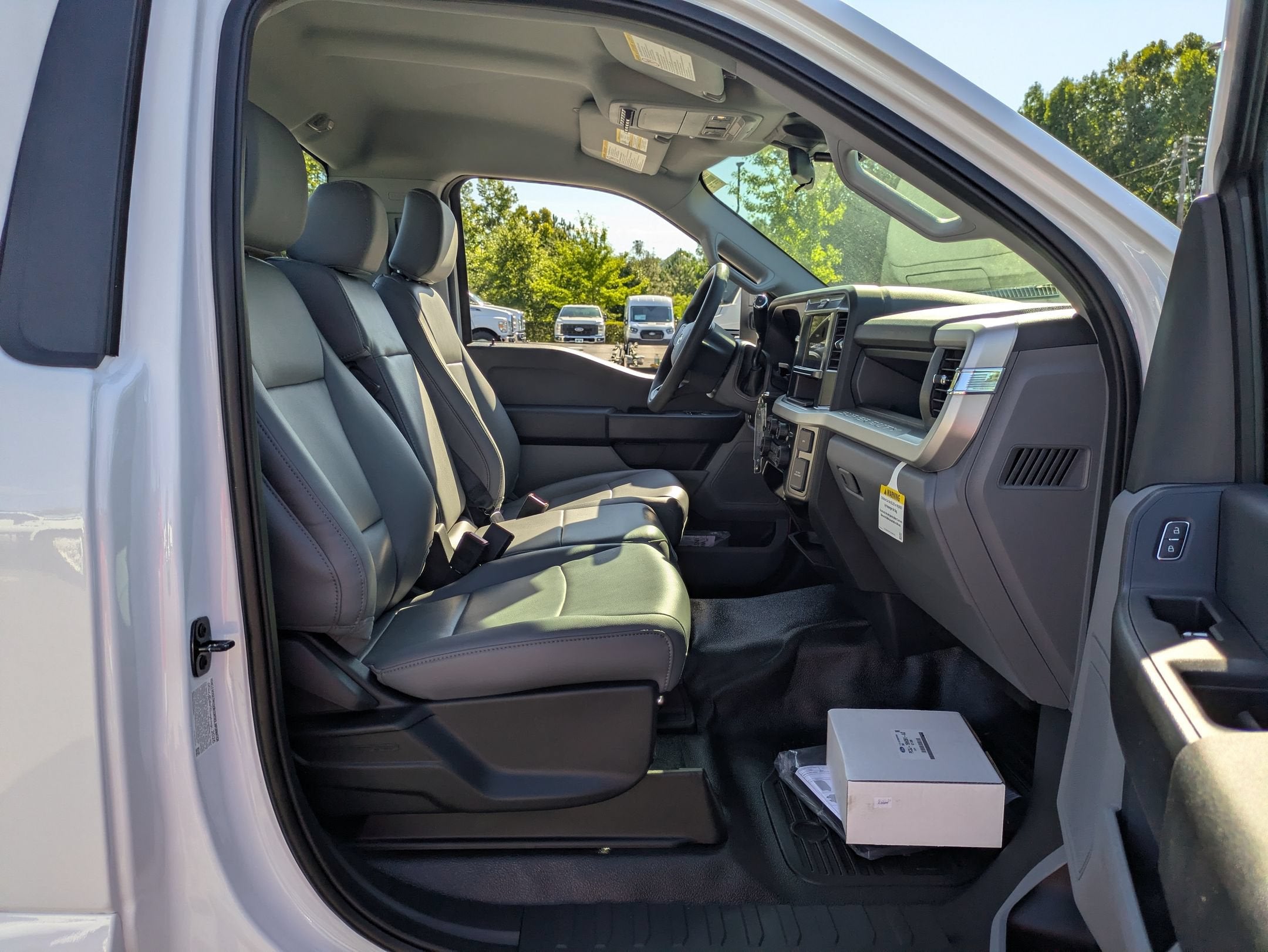 2026 Ford Super Duty F-550 DRW XL