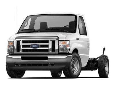 2025 Ford E-Series Cutaway Base