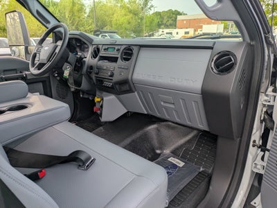 2027 Ford F-750SD Base