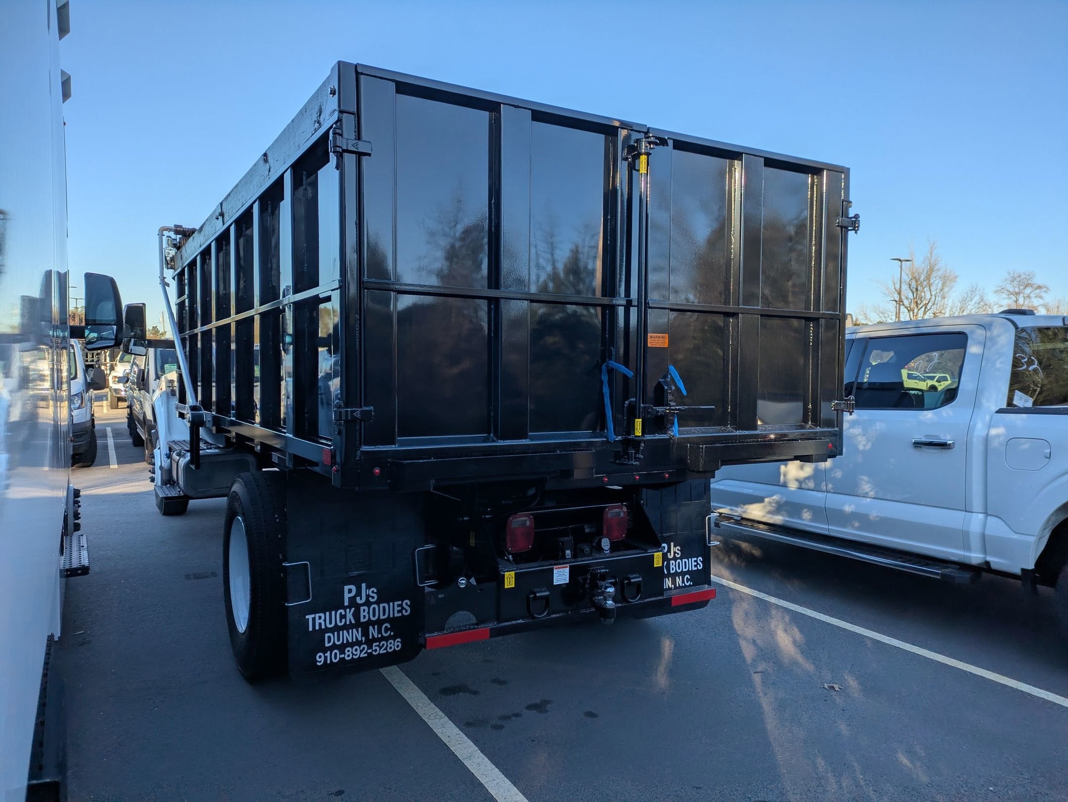 2026 Ford F-750SD Base
