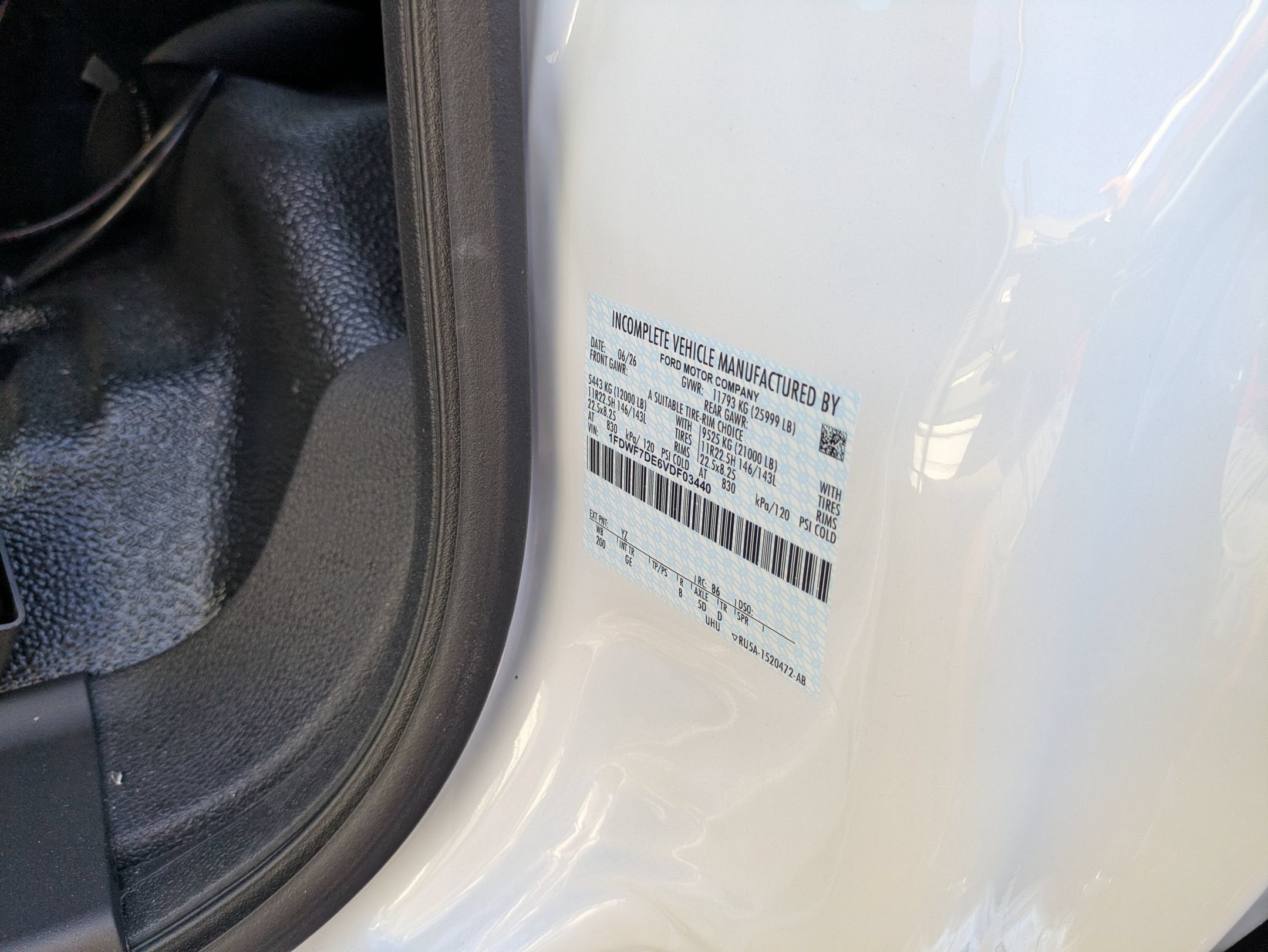 2027 Ford F-750SD Base