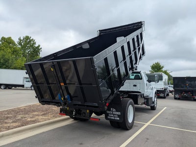 2027 Ford F-750SD Base