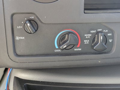 2024 Ford E-Series Cutaway Base