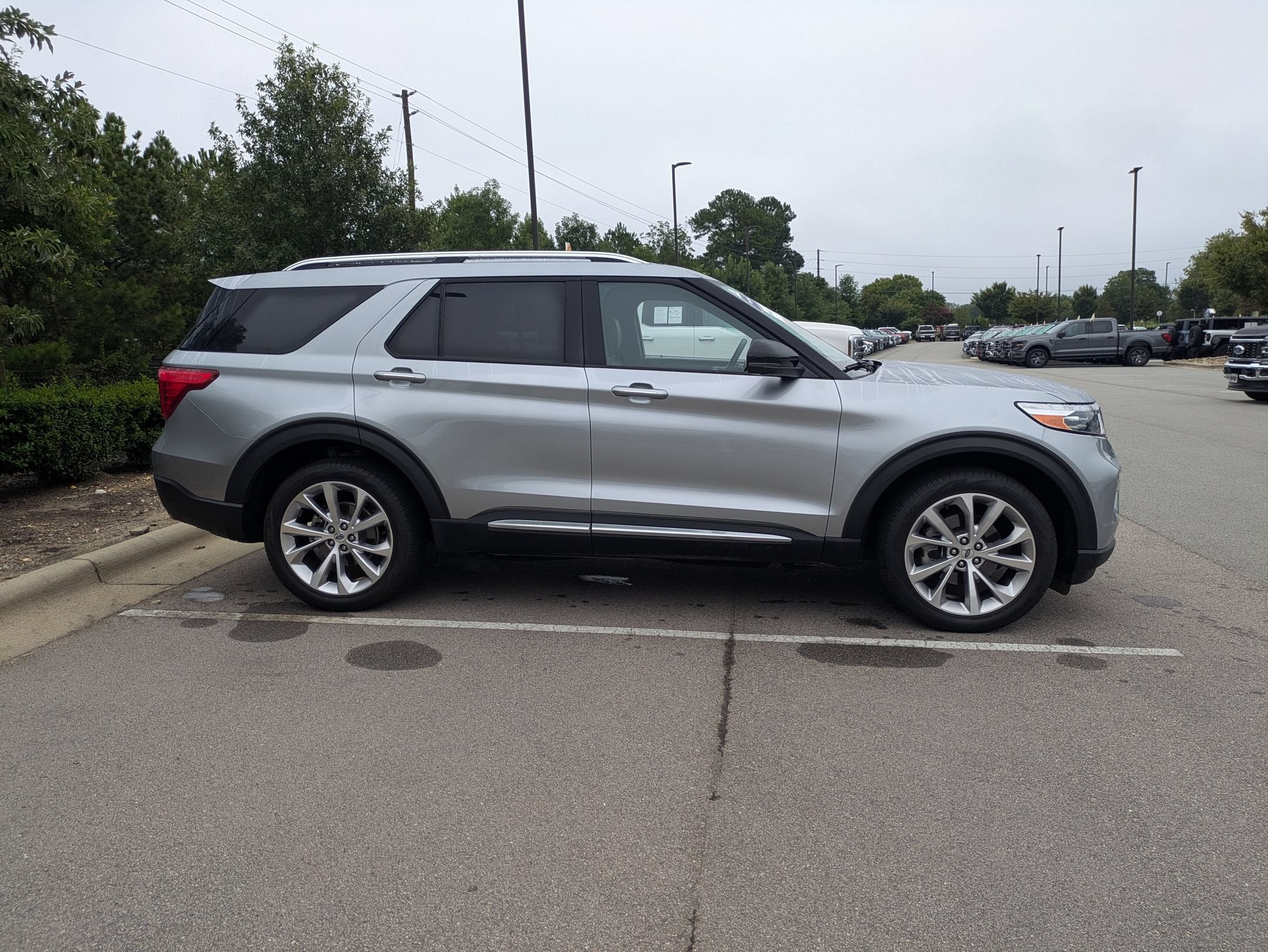 2023 Ford Explorer Platinum