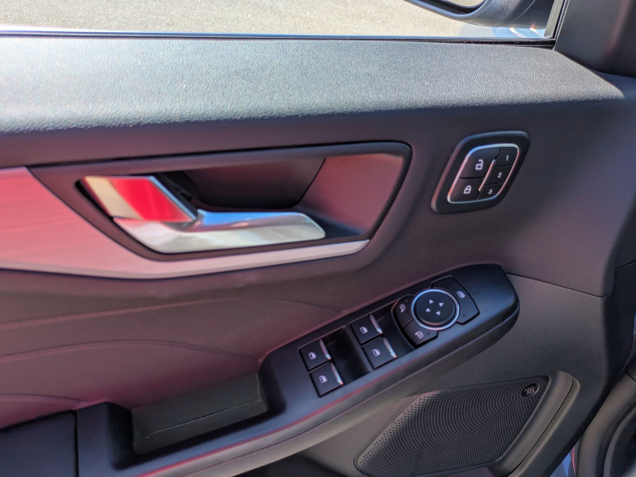 2026 Ford Escape Platinum