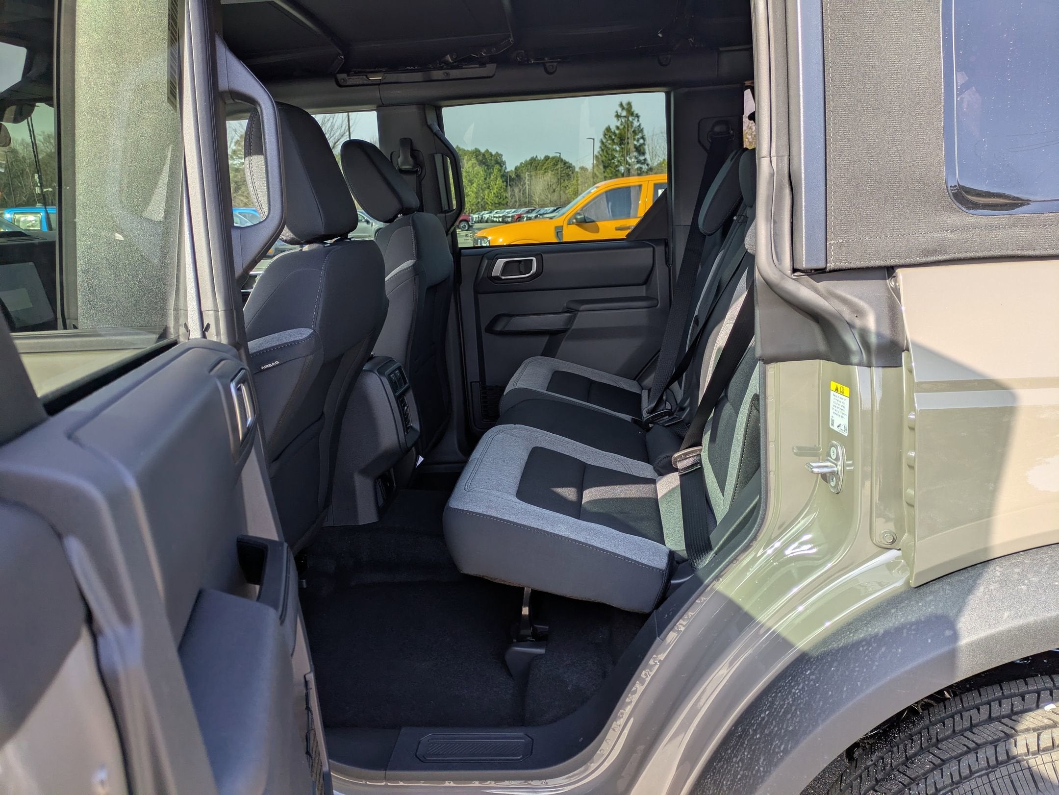 2025 Ford Bronco Base