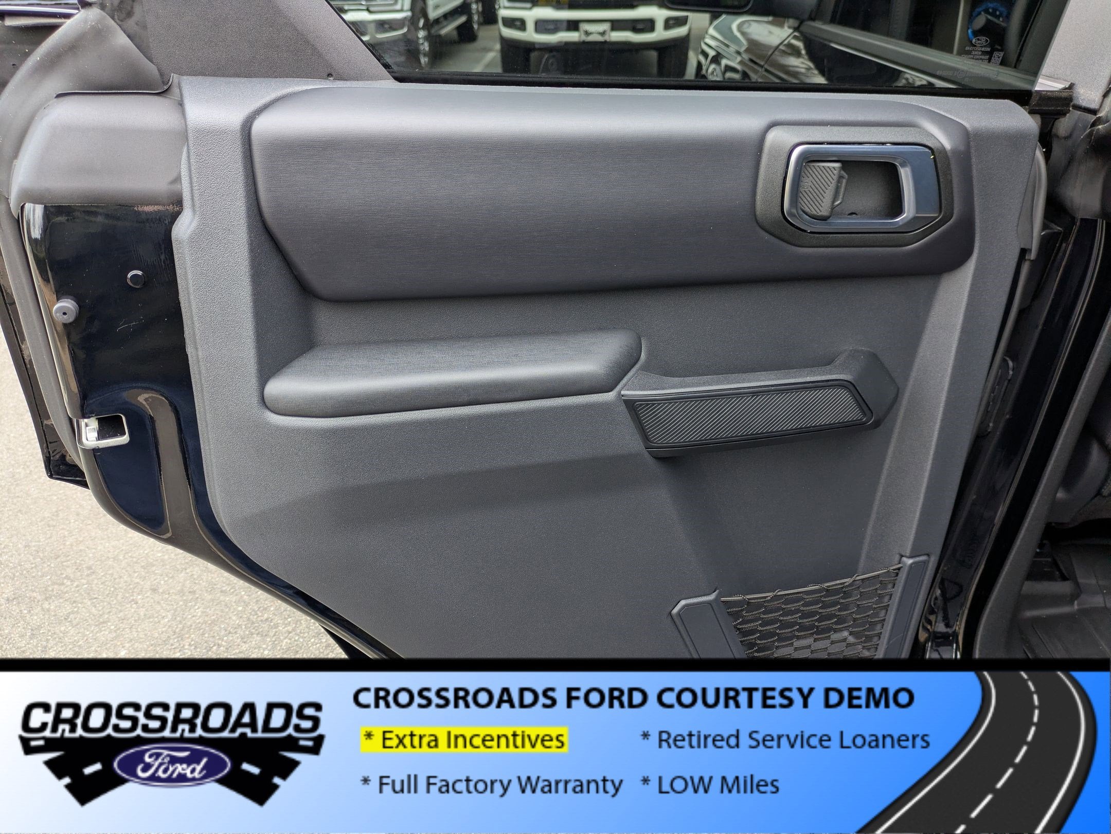 2025 Ford Bronco Outer Banks - Crossroads Courtesy Demo