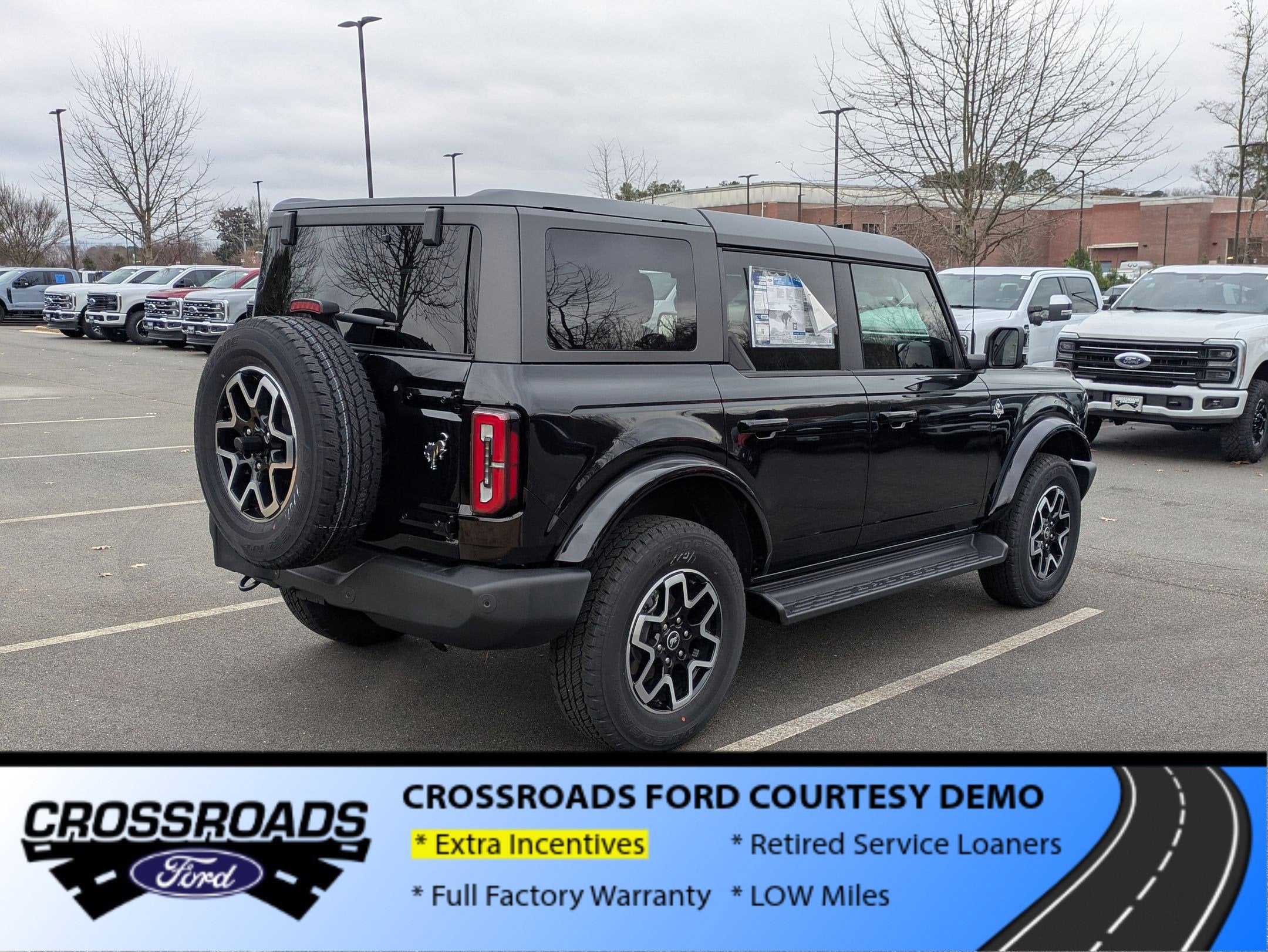 2025 Ford Bronco Outer Banks - Crossroads Courtesy Demo
