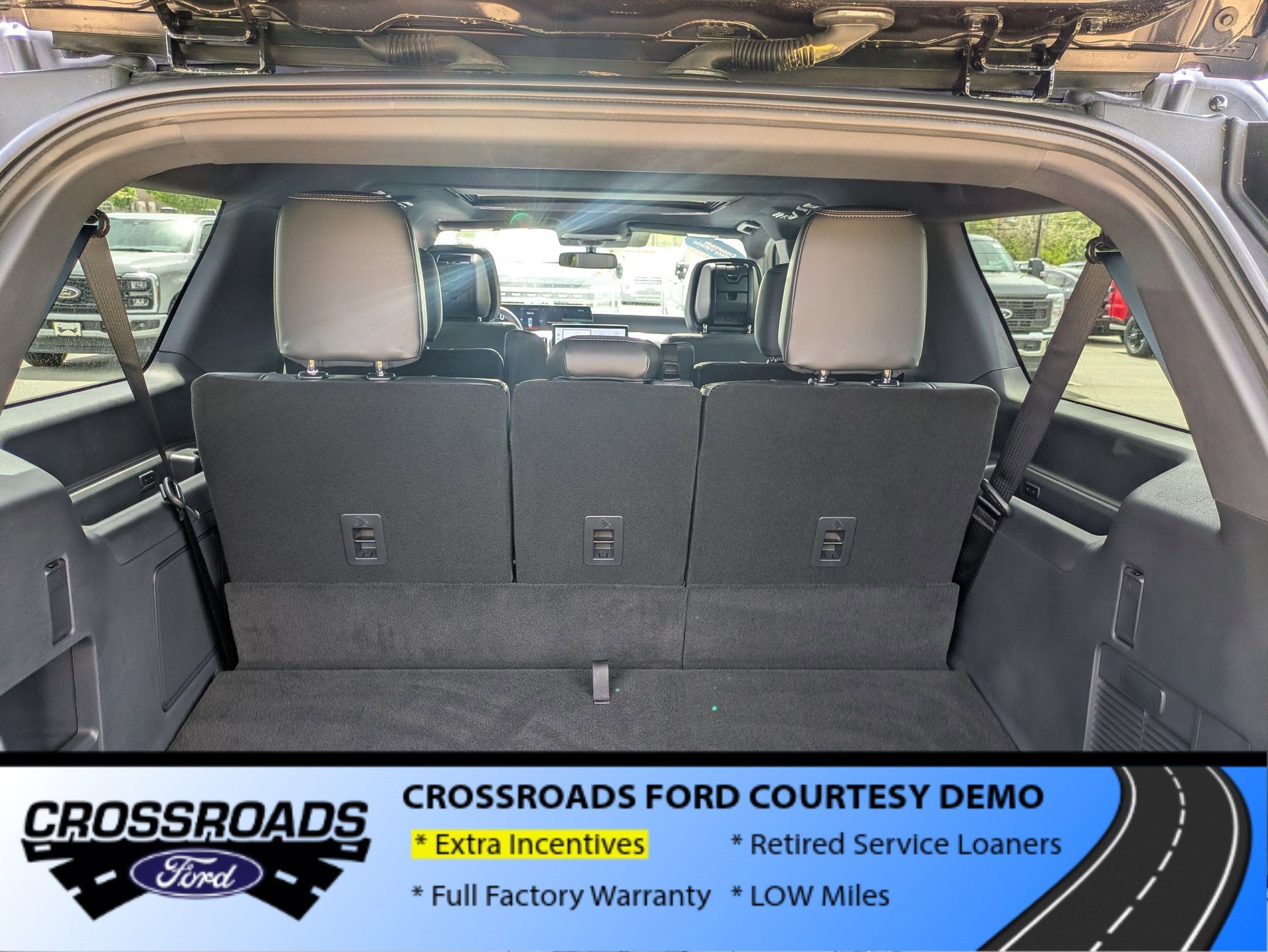 2026 Ford Expedition Max Platinum - Crossroads Courtesy Demo