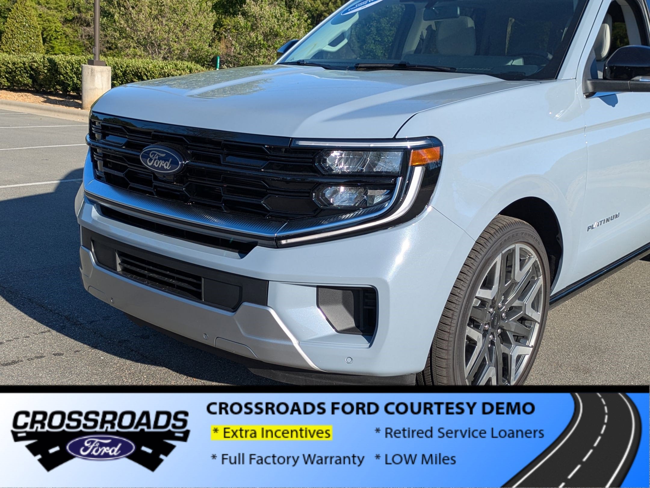 2026 Ford Expedition Max Platinum - Crossroads Courtesy Demo