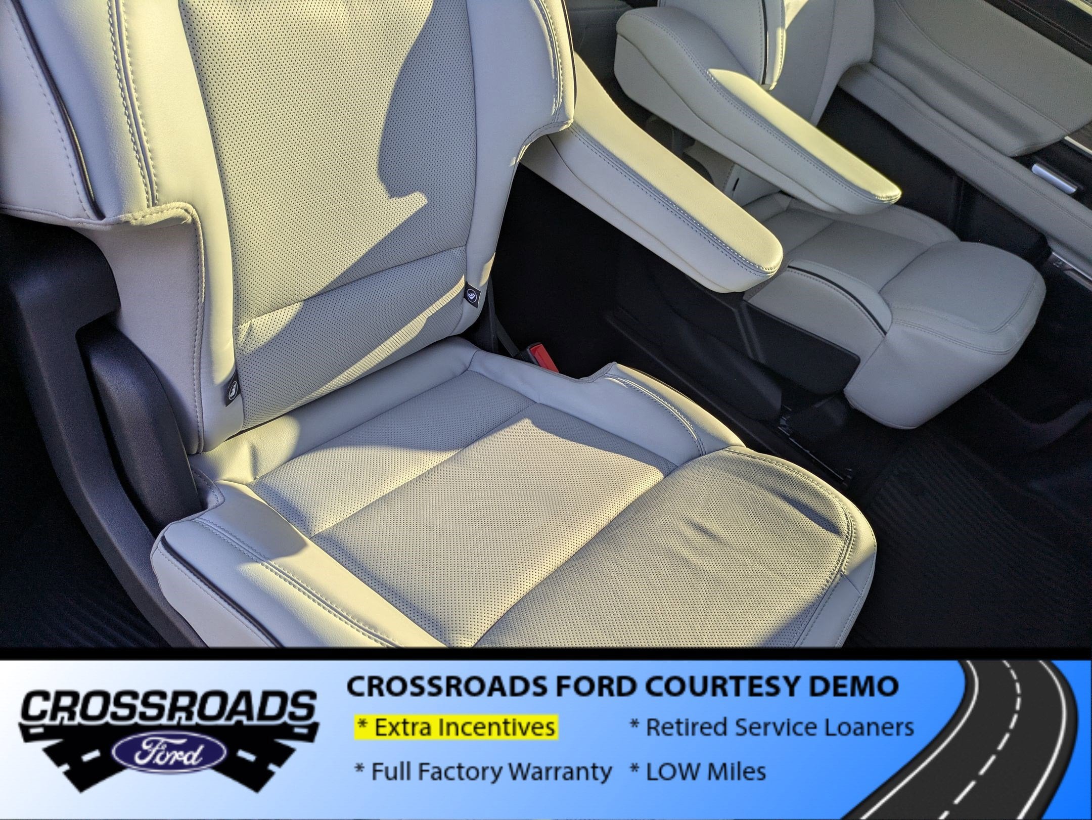 2026 Ford Expedition Max Platinum - Crossroads Courtesy Demo