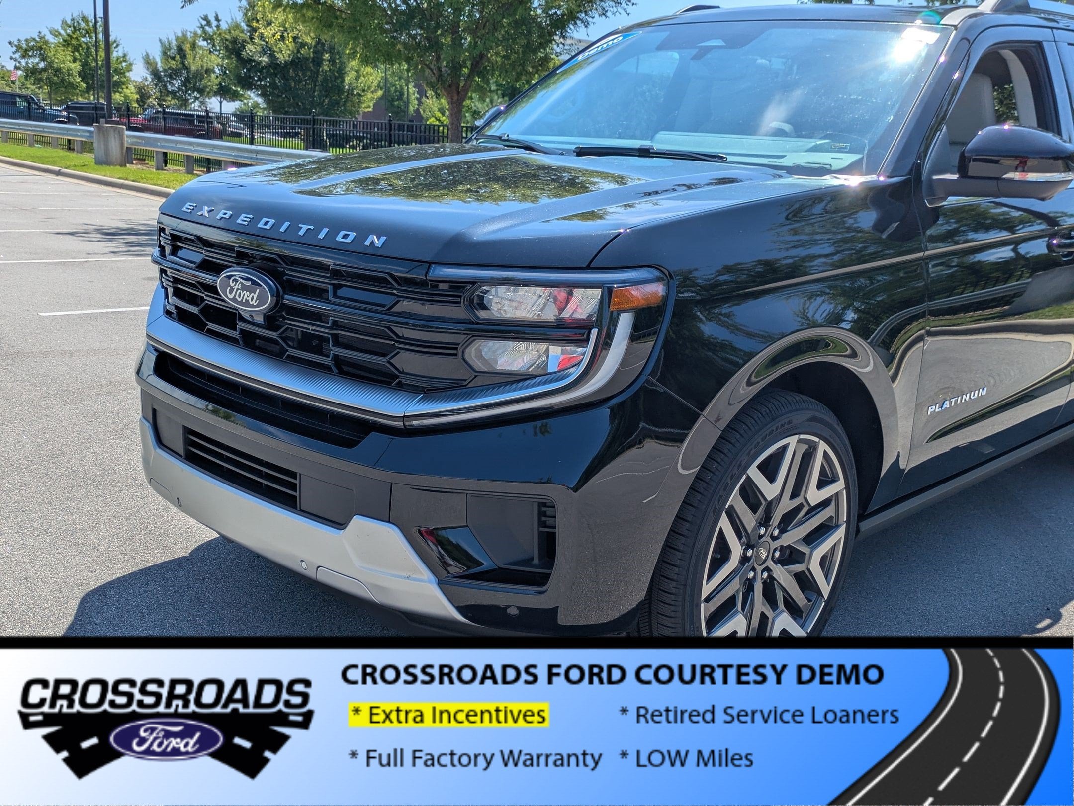 2026 Ford Expedition Max Platinum - Crossroads Courtesy Demo