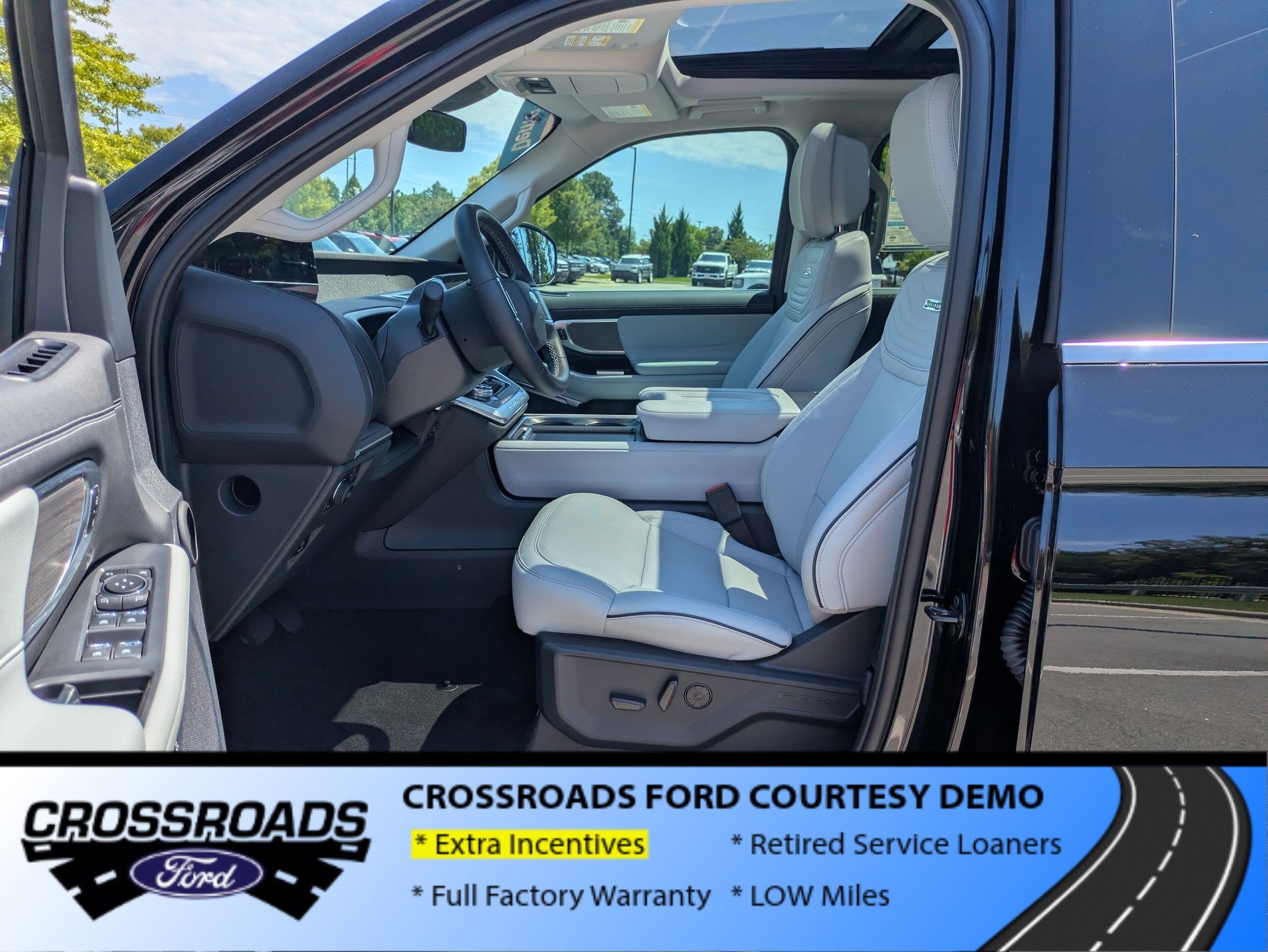 2026 Ford Expedition Max Platinum - Crossroads Courtesy Demo