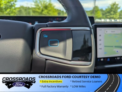 2026 Ford Expedition Max Platinum - Crossroads Courtesy Demo