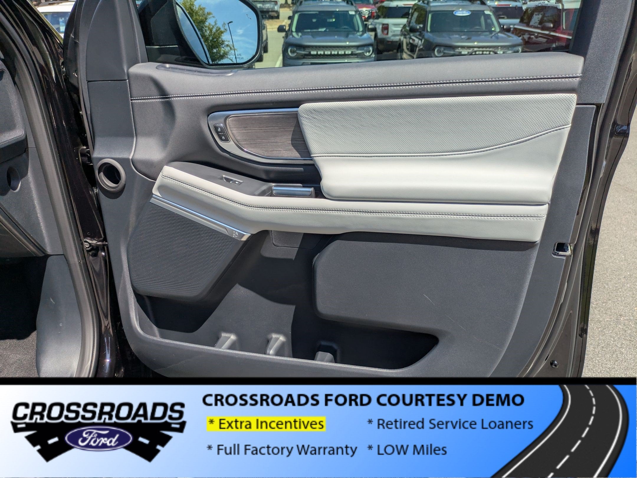 2026 Ford Expedition Max Platinum - Crossroads Courtesy Demo