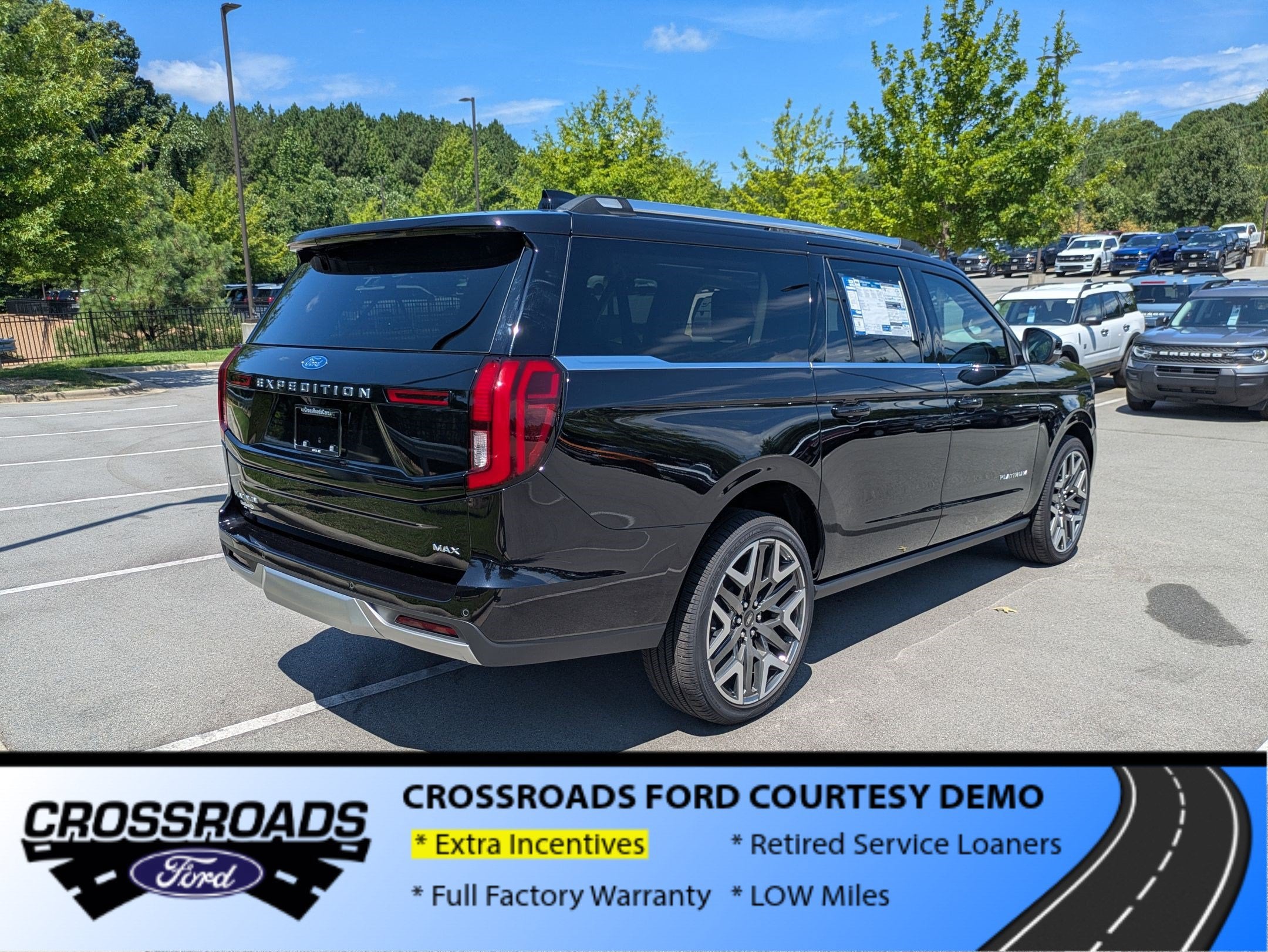 2026 Ford Expedition Max Platinum - Crossroads Courtesy Demo
