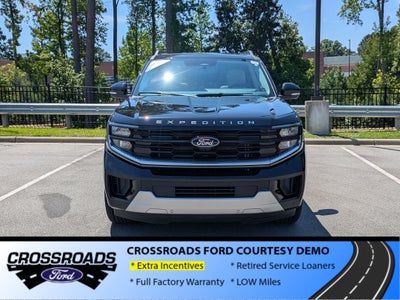 2026 Ford Expedition Max Platinum - Crossroads Courtesy Demo