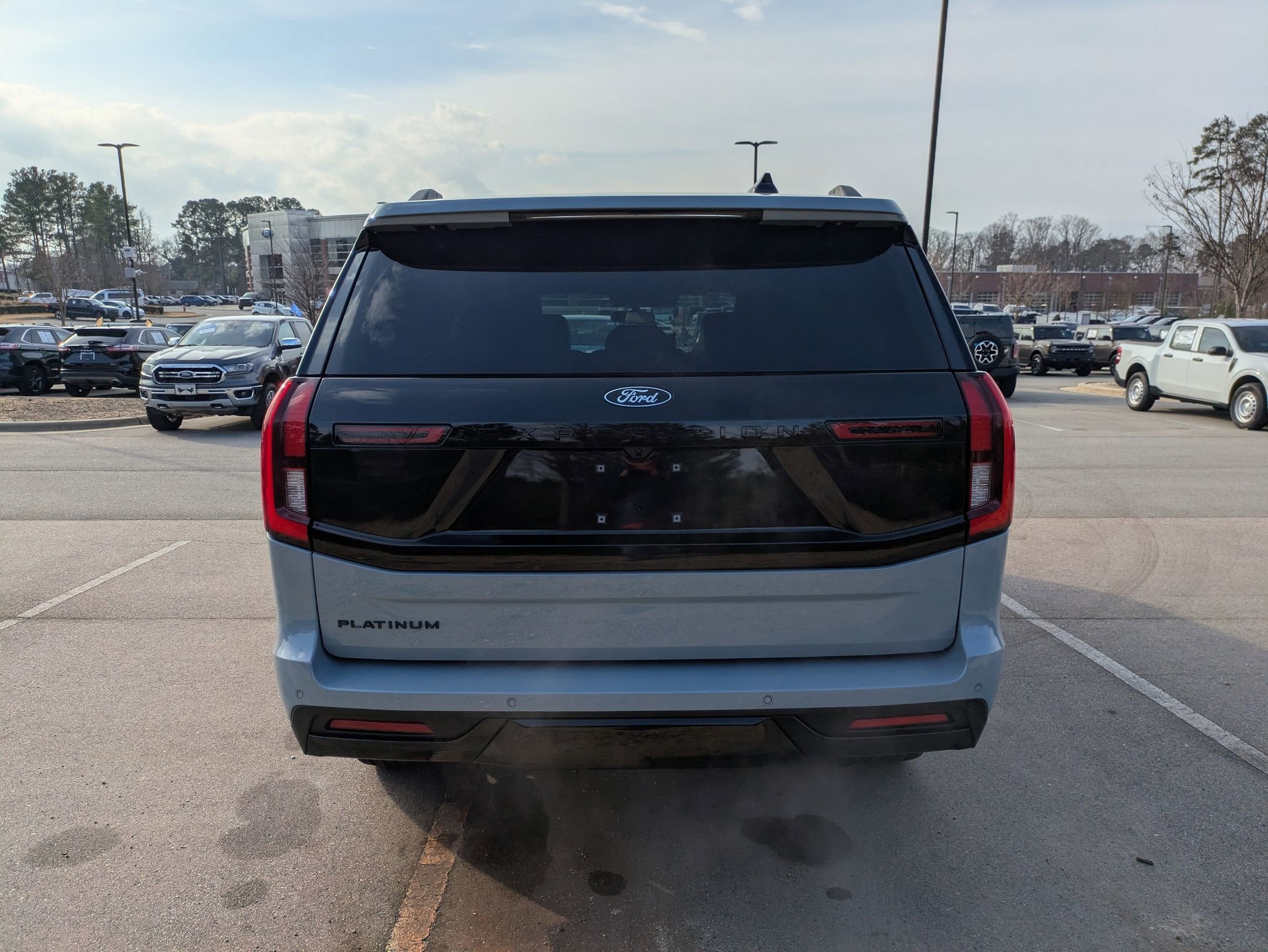 2025 Ford Expedition Platinum