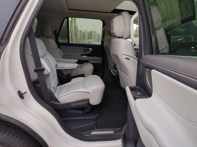 2026 Ford Expedition Platinum - Crossroads Courtesy Demo