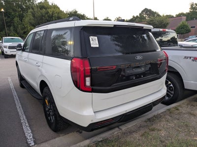 2025 Ford Expedition Tremor