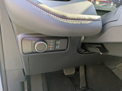 2026 Ford Explorer Active w/100A Pkg - Crossroads Courtesy Demo