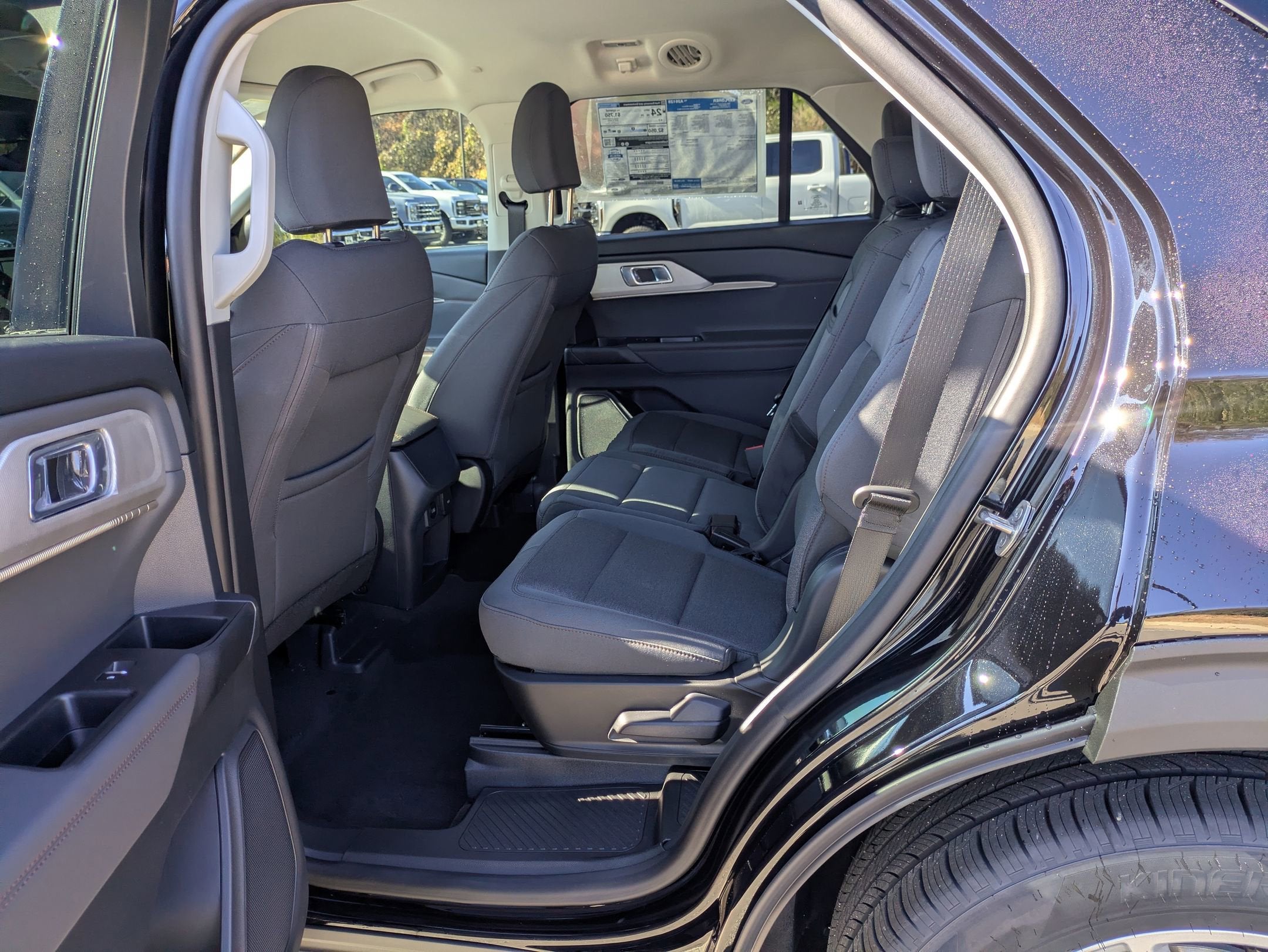 2026 Ford Explorer Active w/100A Pkg