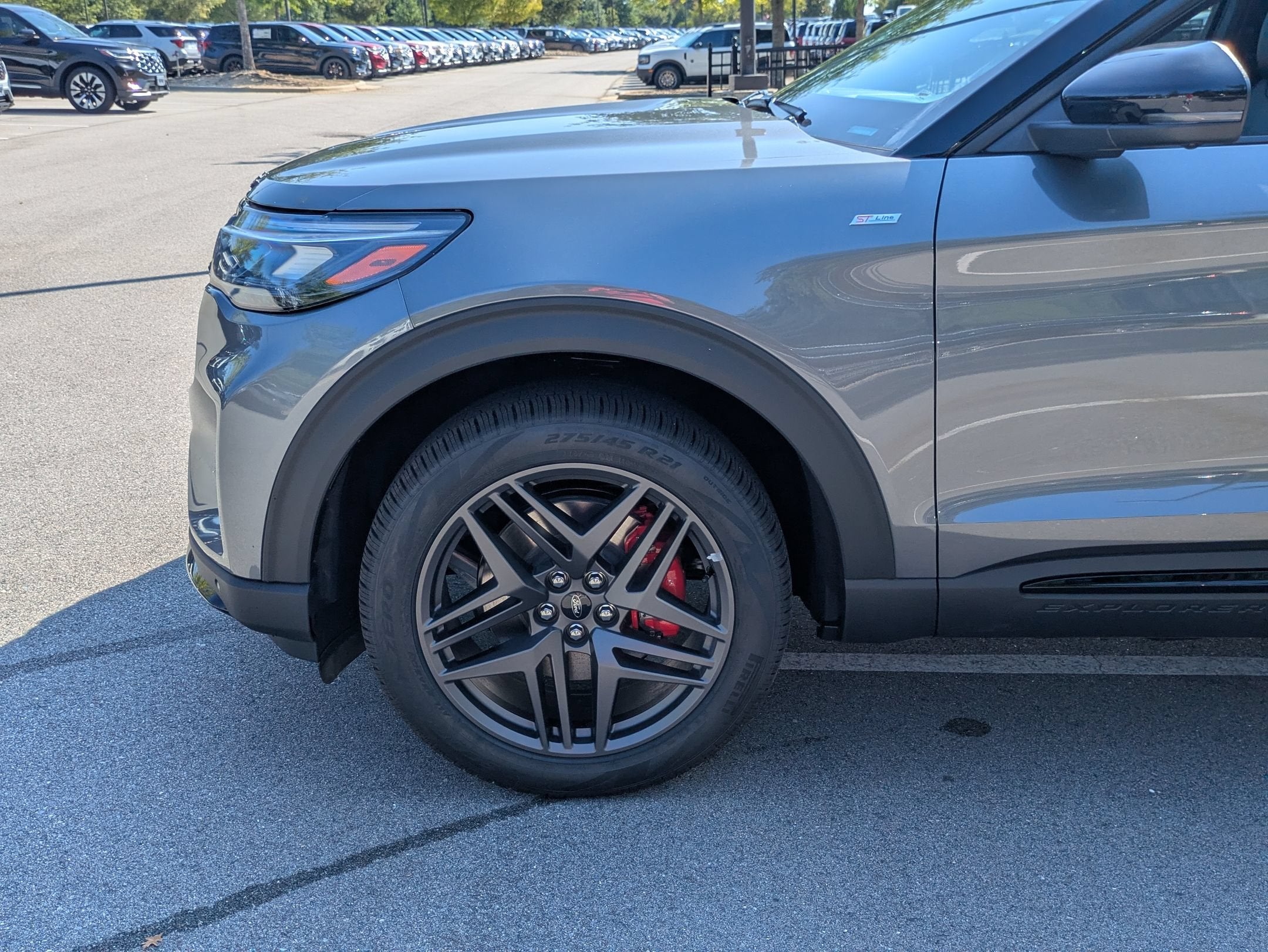2026 Ford Explorer ST-Line