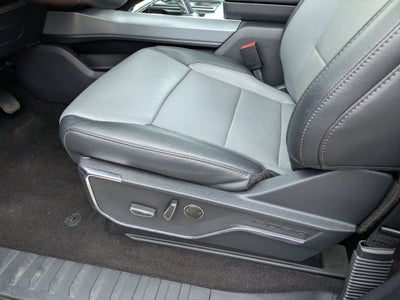 2023 Ford F-150 Lightning LARIAT